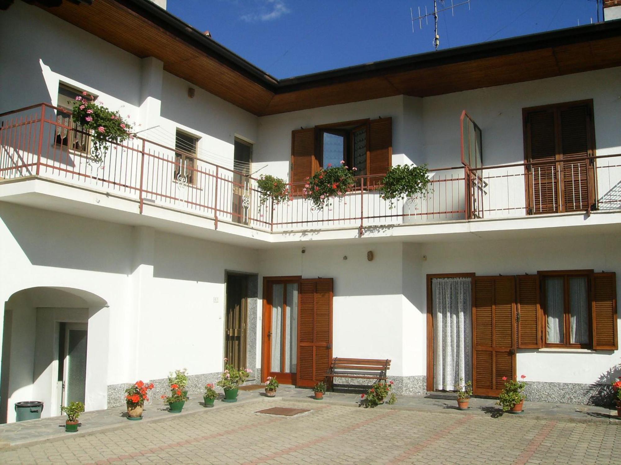 Bed and Breakfast Il Barucin Villar San Costanzo Exterior foto